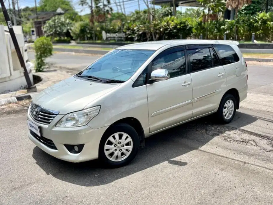 TOYOTA KIJANG INNOVA 2.5 G DIESEL MATIC 2013