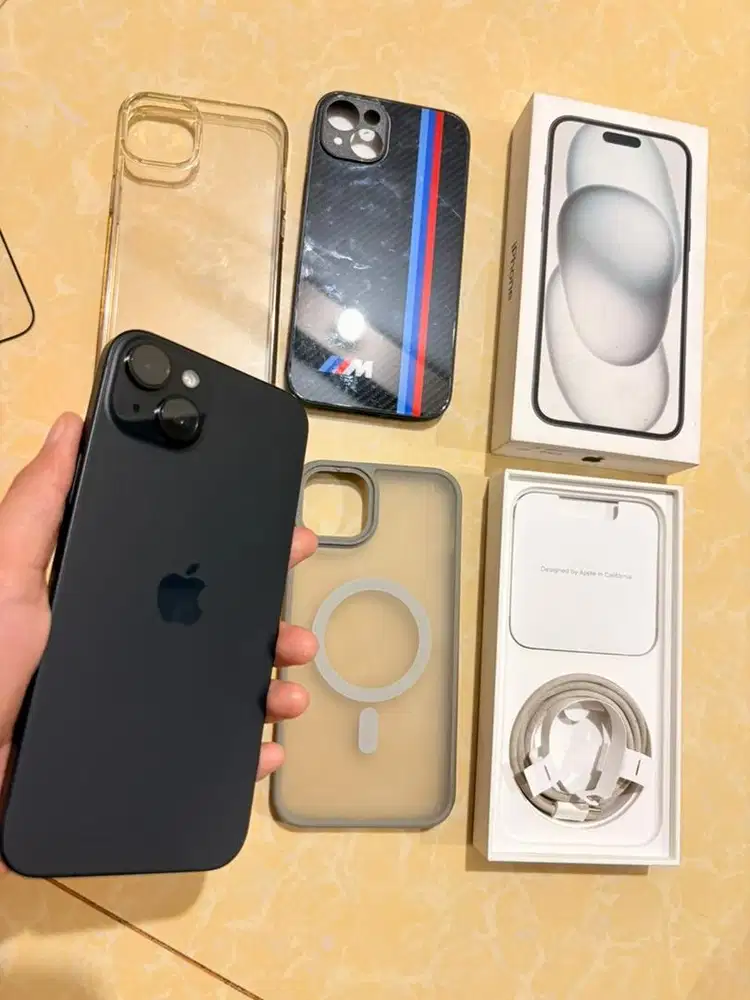 BH 100 Iphone 15 PLUS 128gb Ibox on maret 2026