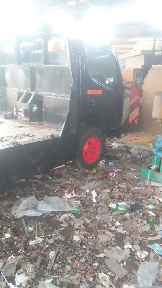 Jasa layanan derek dan towing