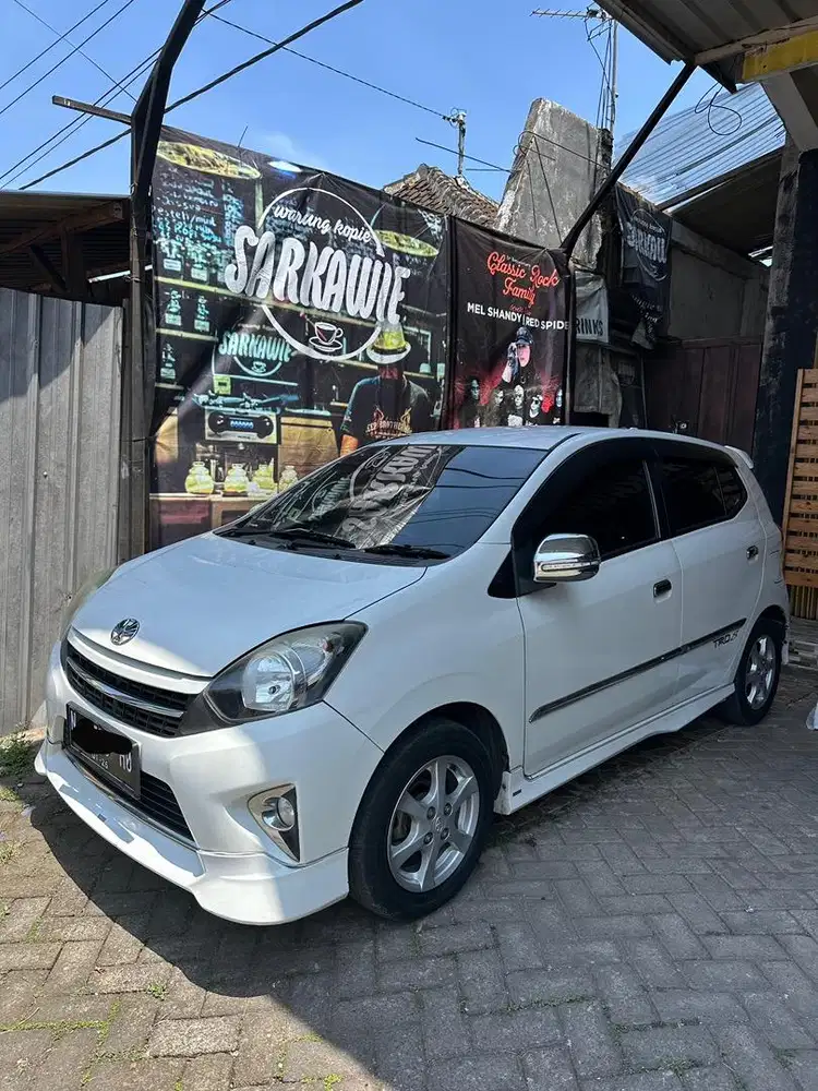 Toyota Agya TRD Sportivo Plat Malang Milik Pemakaian Pribadi