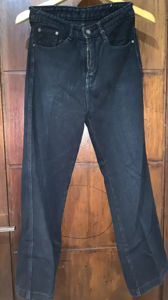 preloved celana wanita JINISO ORI