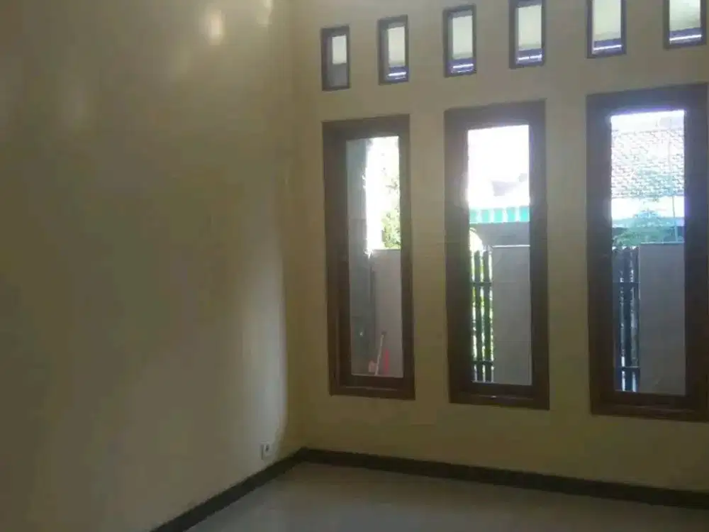 RUMAH WONORUNGKUT UTARA SURABAYA SIAP HUNI MURAH RON.A1016