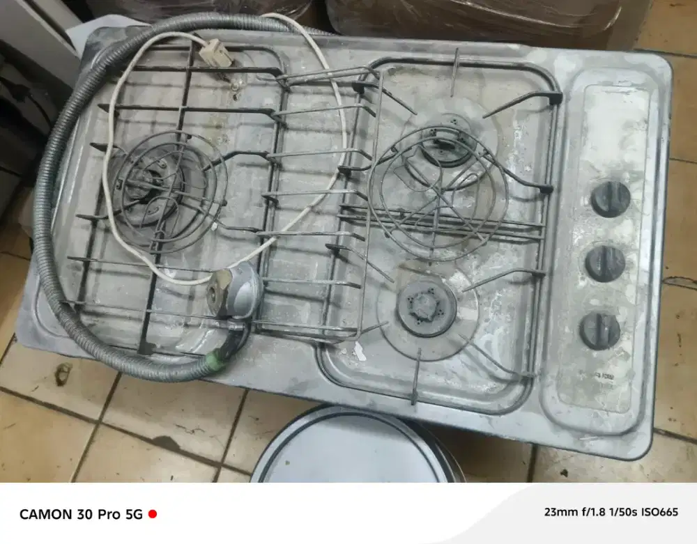 Kompor Rinnai 3 tungku