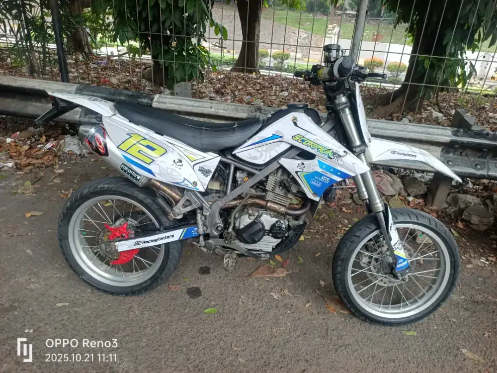 KLX Dtracker tahun 2021