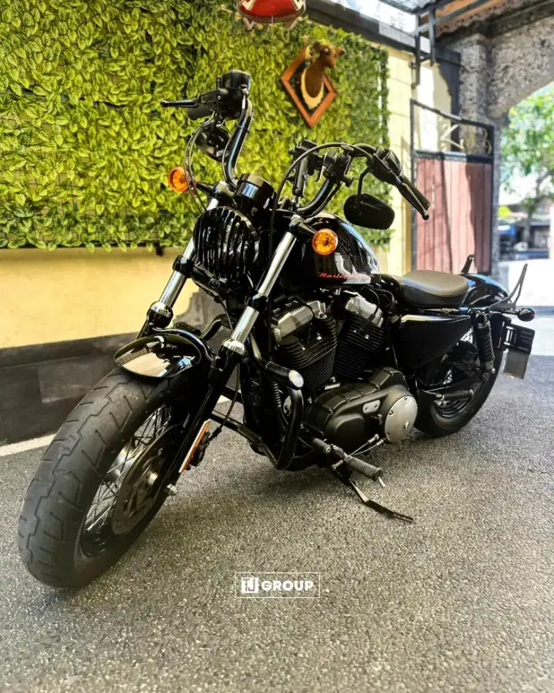 HARLEY DAVIDSON SPORSTER 48 2014