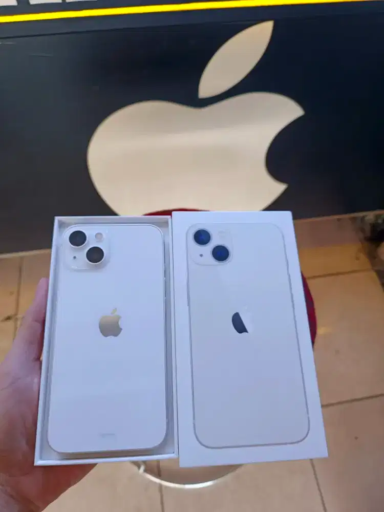 Di jual cepat iPhone 13 128 gb ibox garansi on