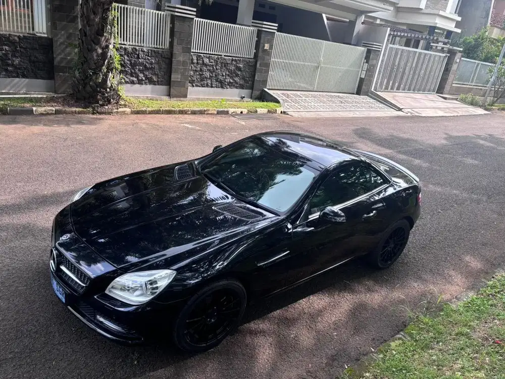Mercedes SlK Istimewa AMG look