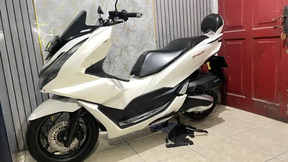 Honda PCX 160 type ABS HSTC 2022 lengkap Full orisinil