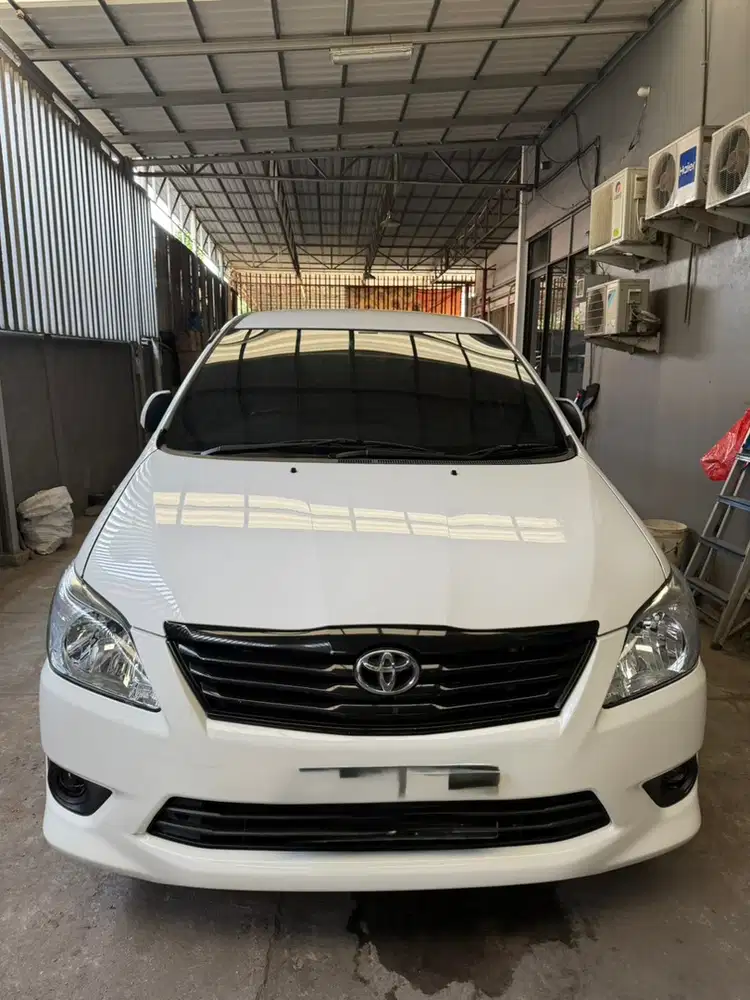 Toyota Kijang Innova 2012 Diesel