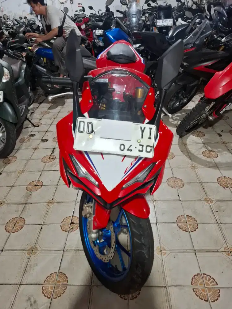 Honda Cbr 150cc 2025 merah