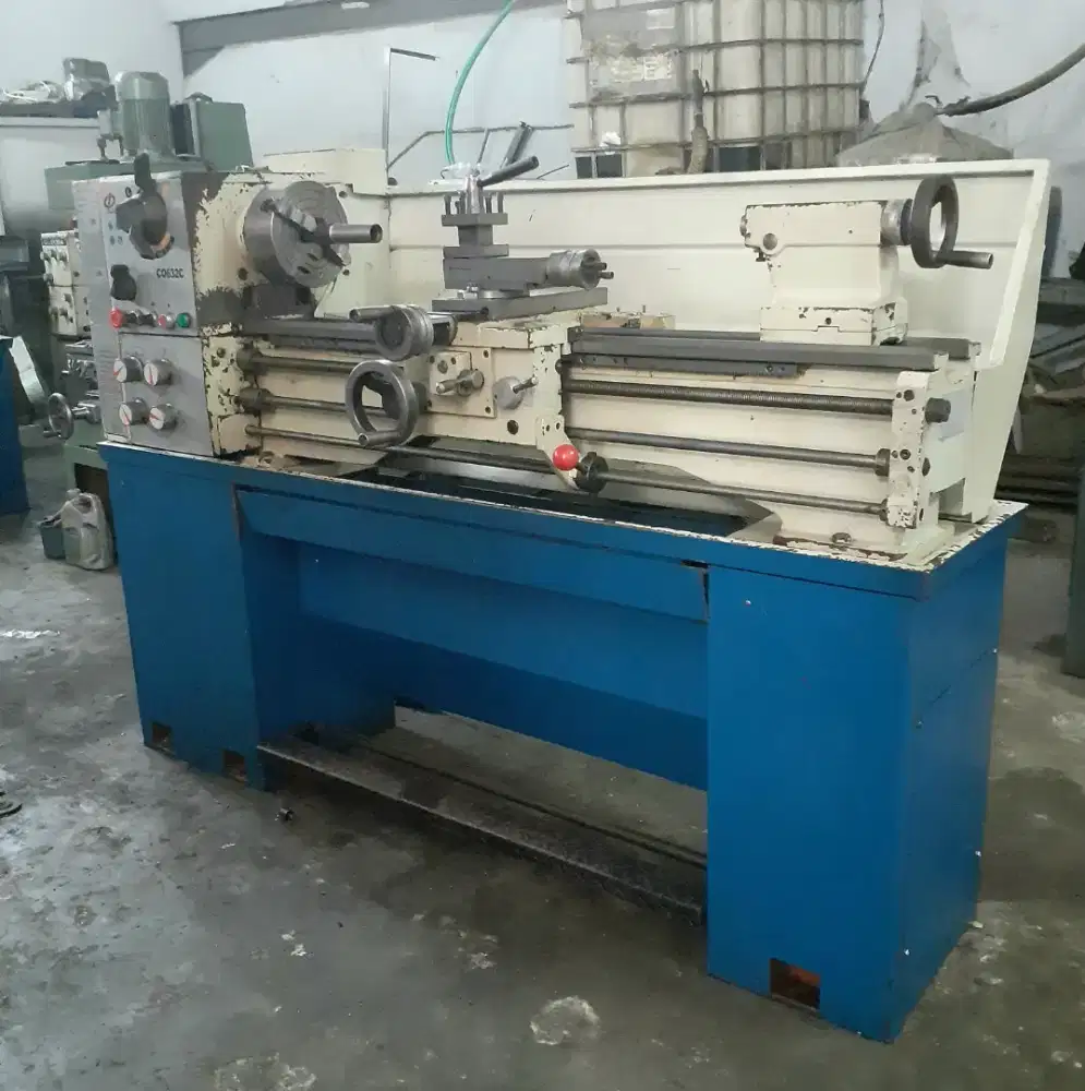 Mesin Bubut Milling Bor Frais