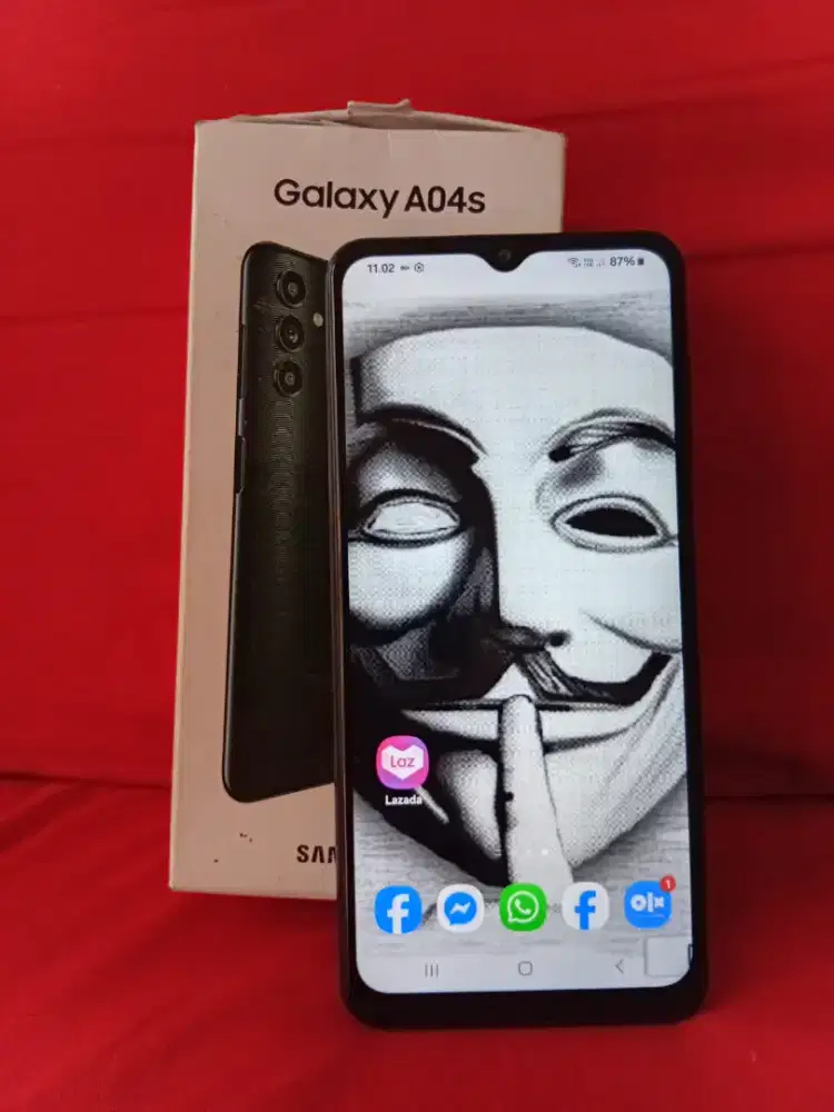 Samsung A04s ram 4gb +4/64gb lengkap mulus segel