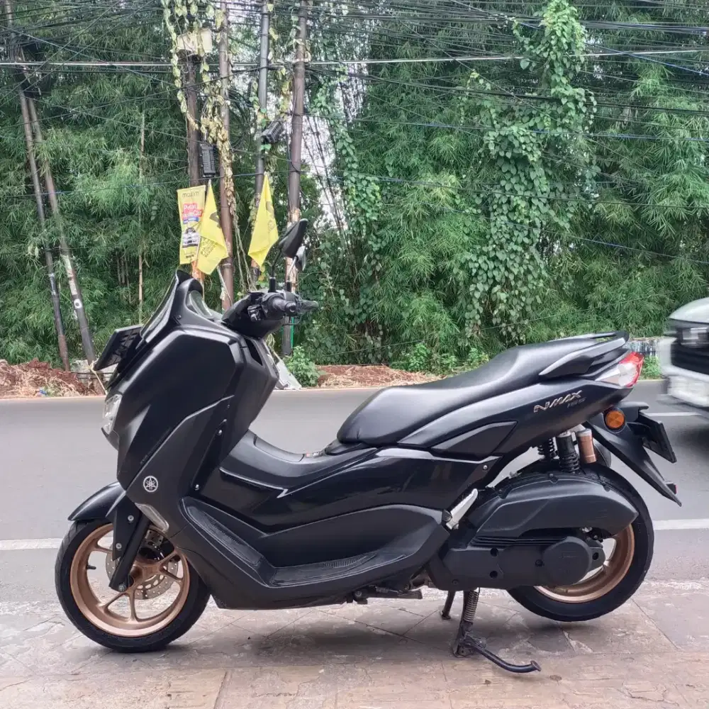Nmax New cakep lengkap