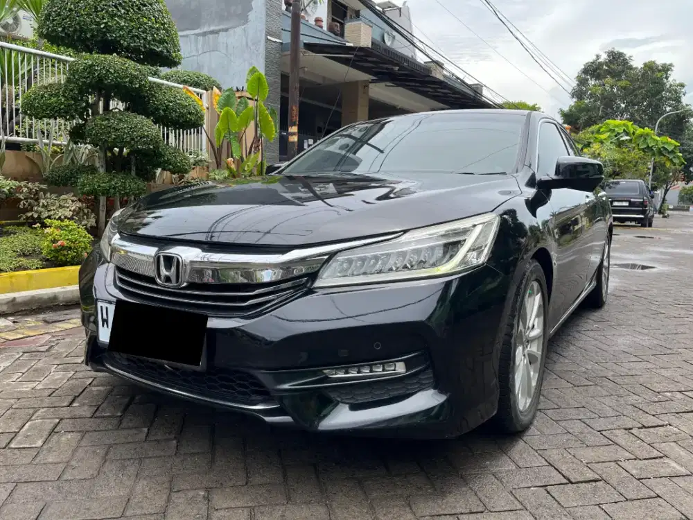 Km75rb Honda Accord 2.4 vtil 2016 matic