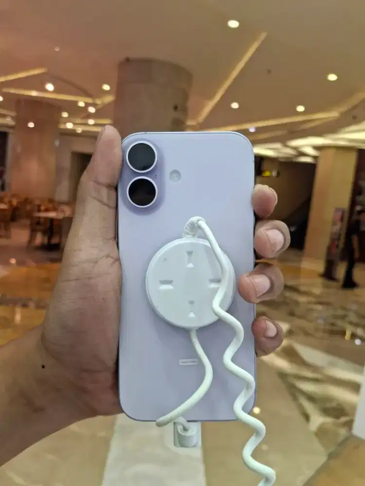 CUMA READYY 1 UNIT, IPHONE 17 256 SEGEL GARANSI RESMK