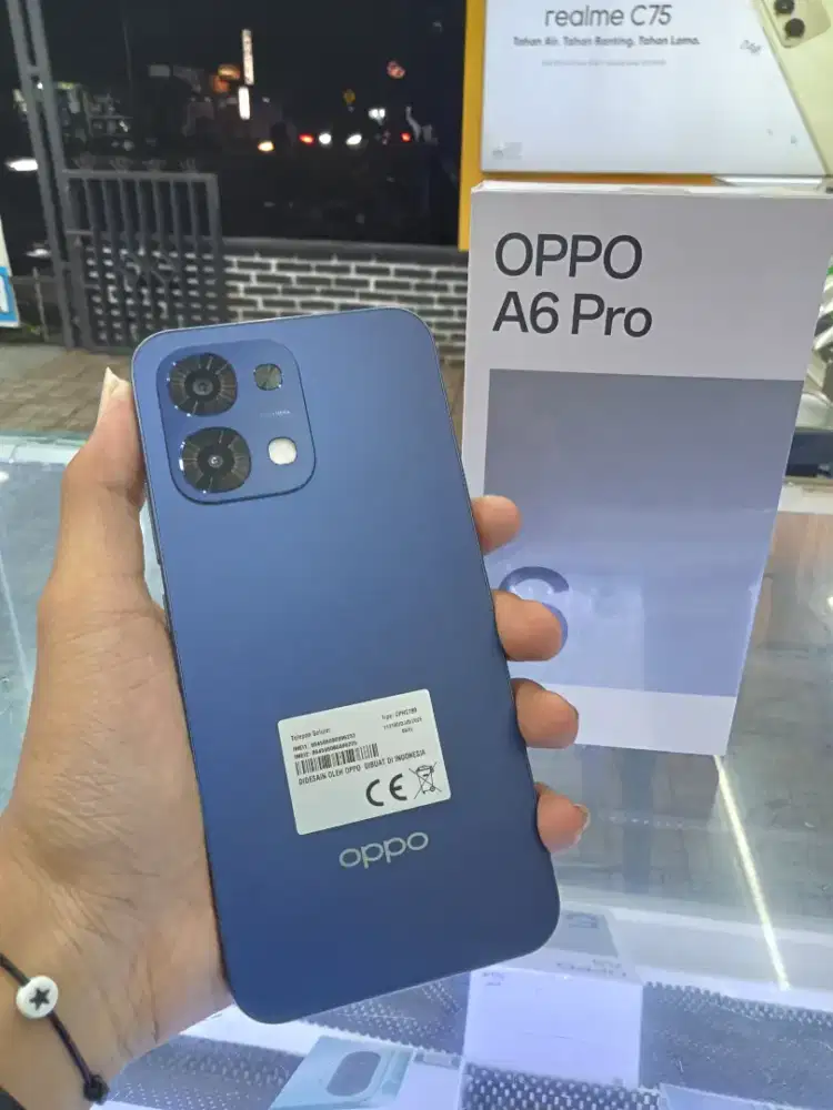 Kredit Oppo A6Pro DP 0% Bunga 0%