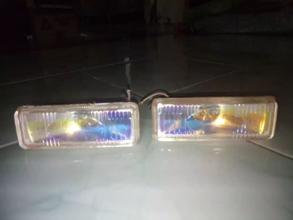 LAMPU HALOGEN SEPASANG
