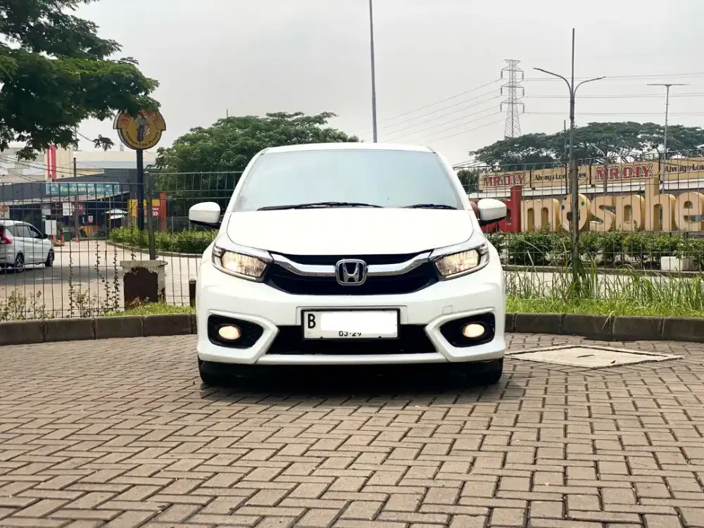 Honda Brio E CVT 2019
