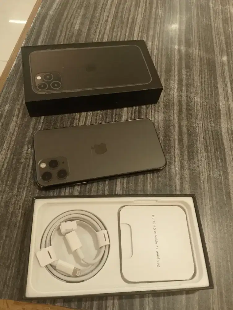 Iphone 11 pro 256gb baru ya ginih