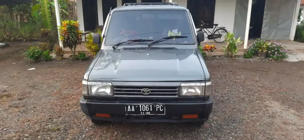 Kijang Super Short KF40