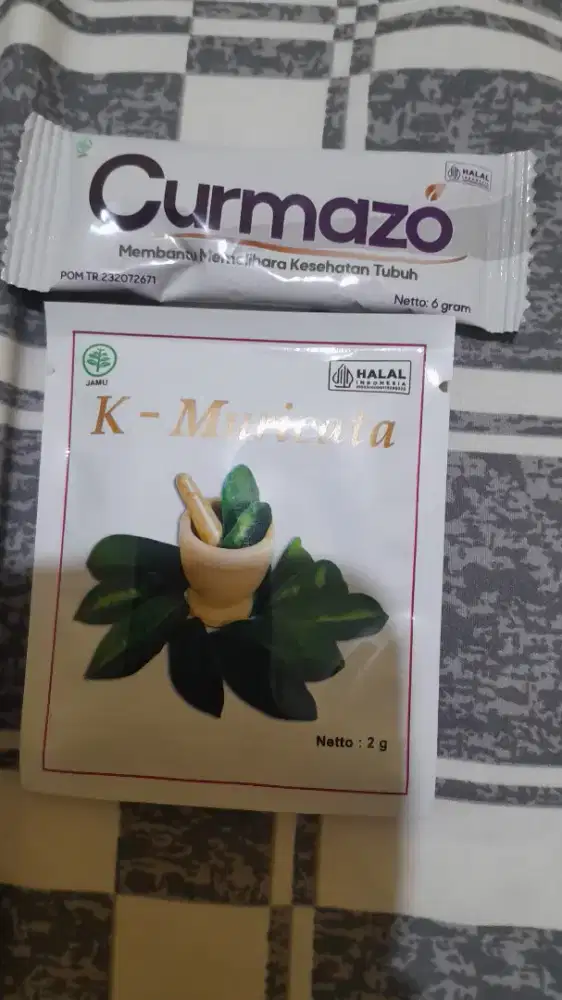 Jual rugi herbal kmuricata dan curmazo paket 1 bulan