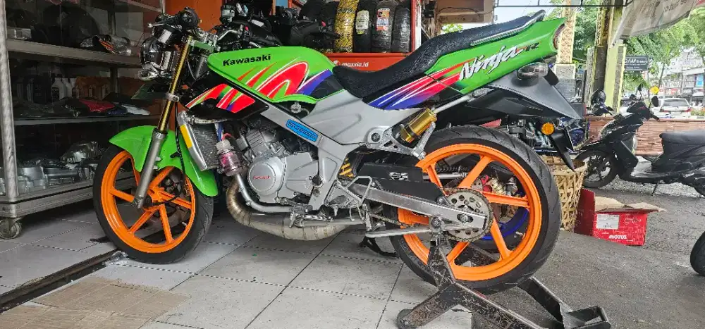 Jual kawasaki ninja R 2006
