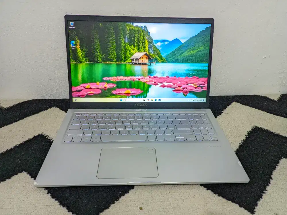 VivoBook_ASUSLaptop X515JA_A516JA
Core i3 gen 10 Ram 8GB SSD 256GB