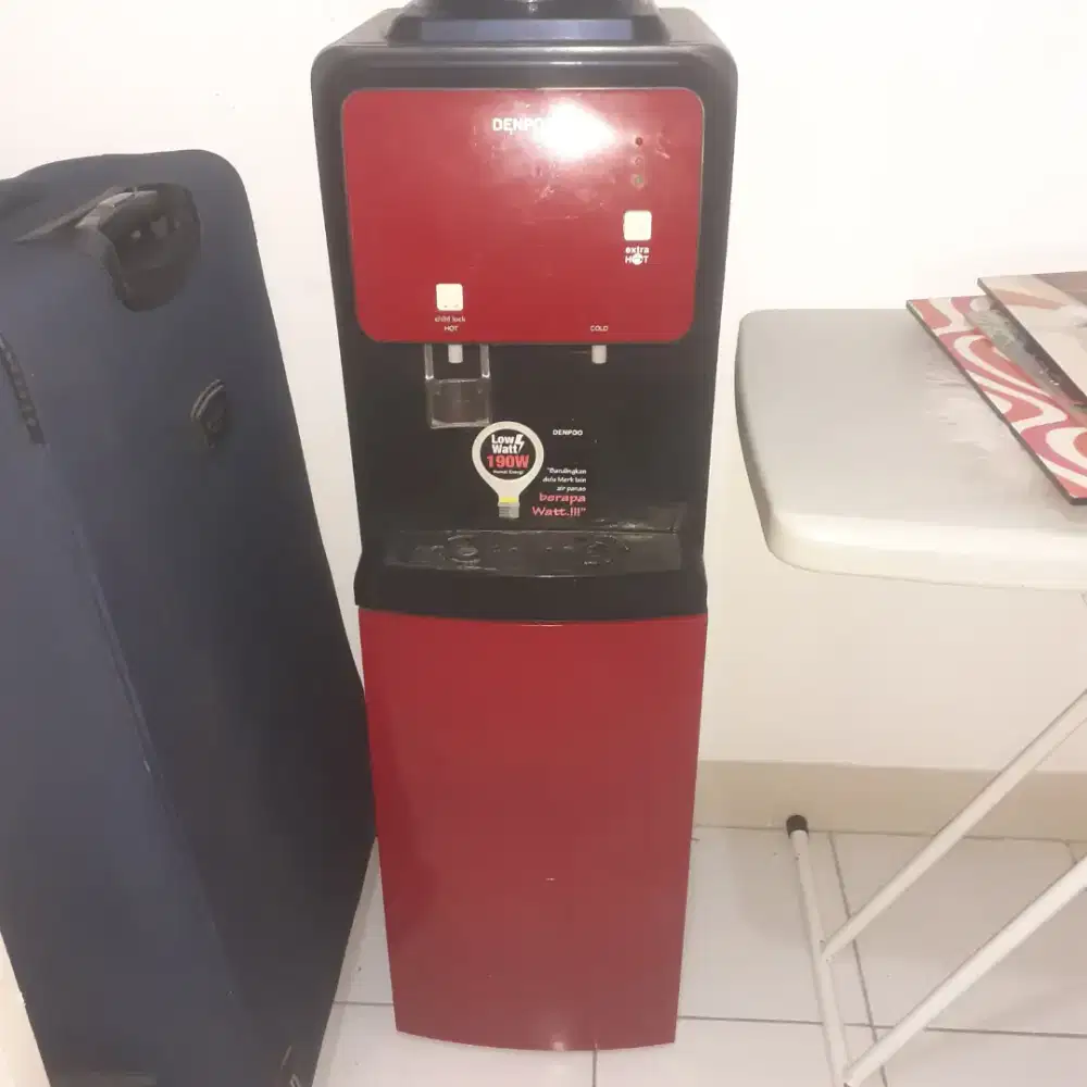 Dijual bekas dispenser DENPOO