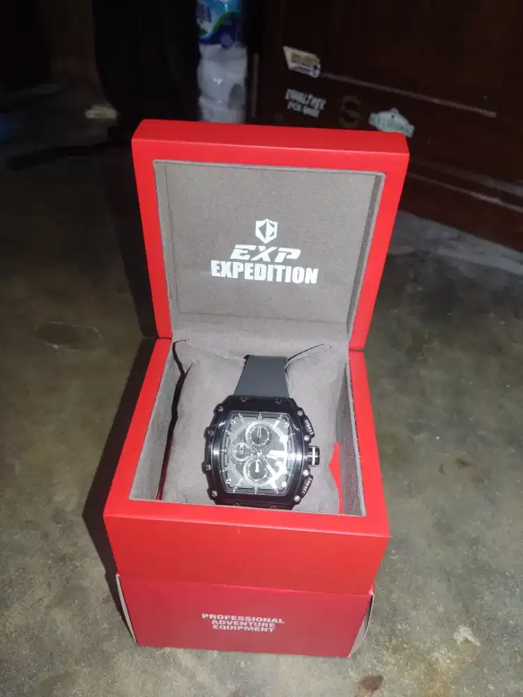 Jam tangan Expedition serial 6846