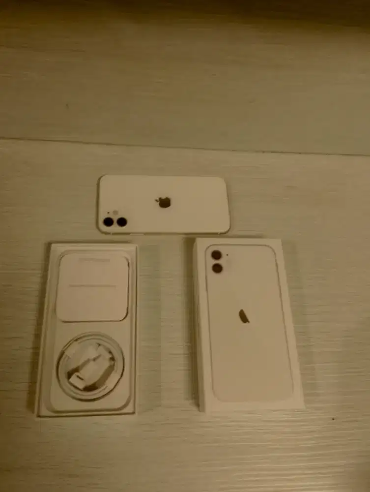 Iphone 11 128gb setara baru