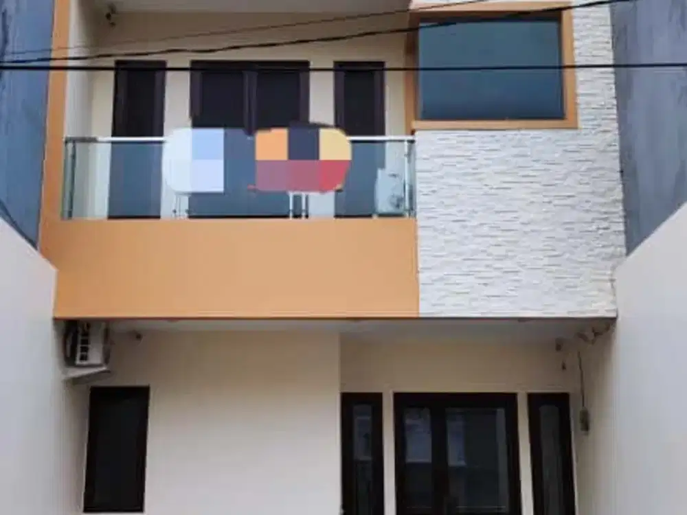 Dijual Rumah 4 Lantai di Kelapa Gading
