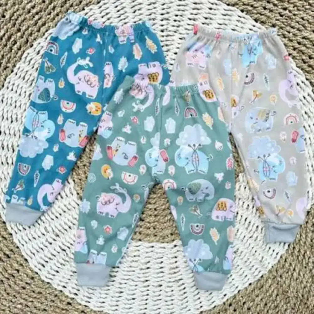 Dijual celana panjang bayi usia 0 sd 3 bln