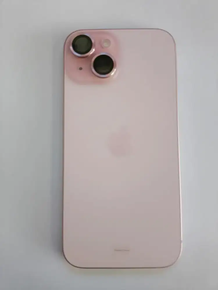 Dijual Iphone 15 128 GB IBOX PINK