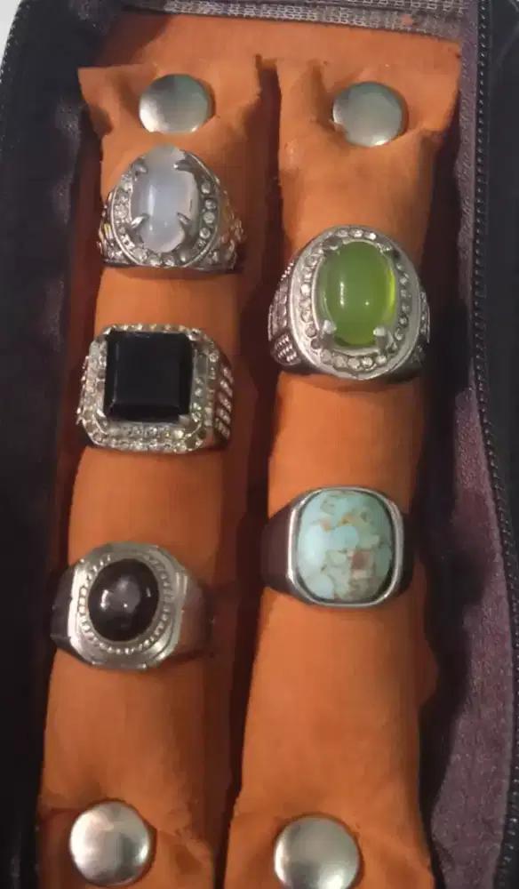 Di jual cepat batu cincin..
