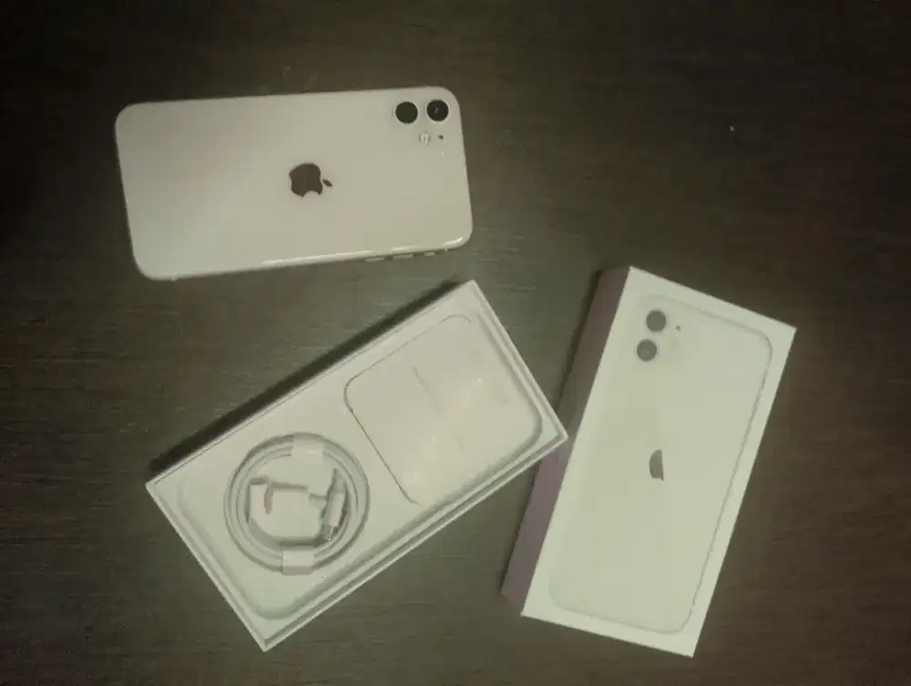 Iphone 11 128gb bonus case