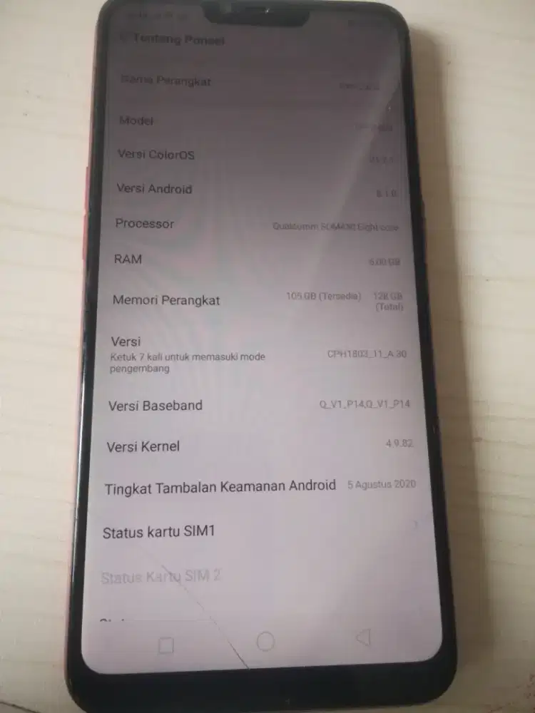 Oppo A3S ram 6 / 128 GB kondisi normal.