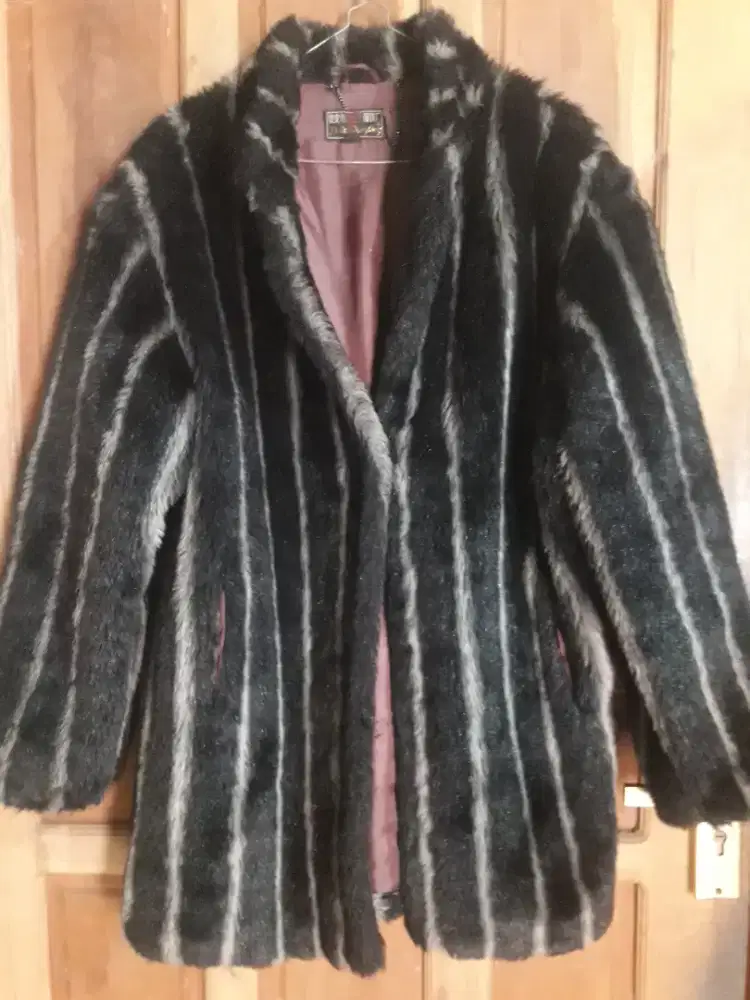 Jaket bulu / mantel bulu / fur coat