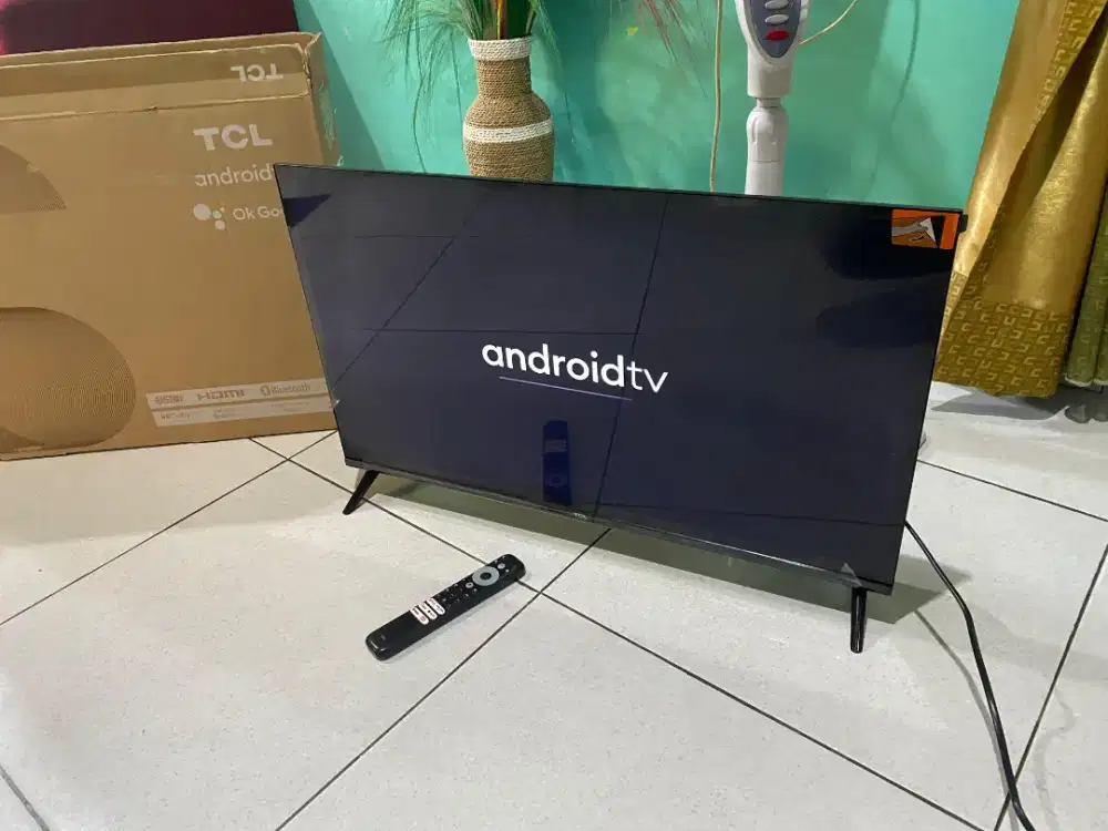 Tv Android 32in TCL. Digital TV, Bluetooth, remot voice, youtube dll