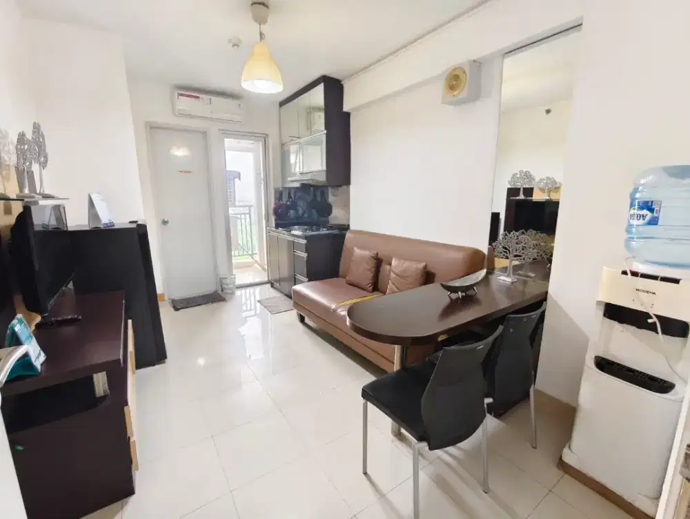 Sewa bulanan 2 kamar diatas mall bassura lantai rendah