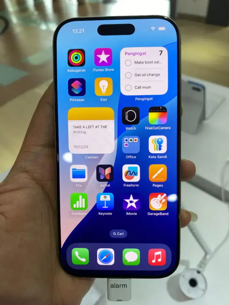 CICILAN 0% IPHONE 16 PRO