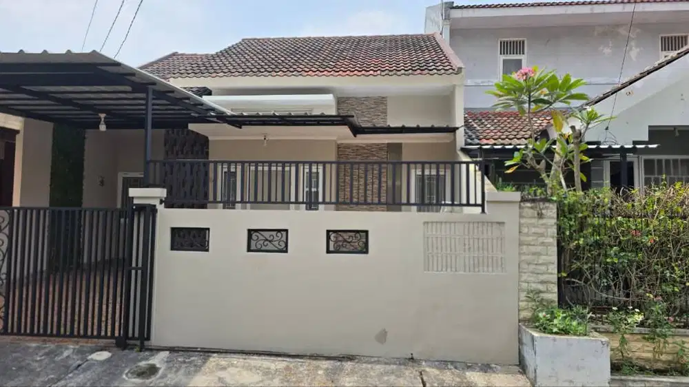 Dijual Rumah Lantai Granit, Kitchen Set BSD Sektor 1.2 Ext
