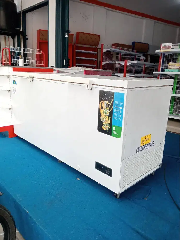 Freezer box RSA 600L bekas murah orisinil normal