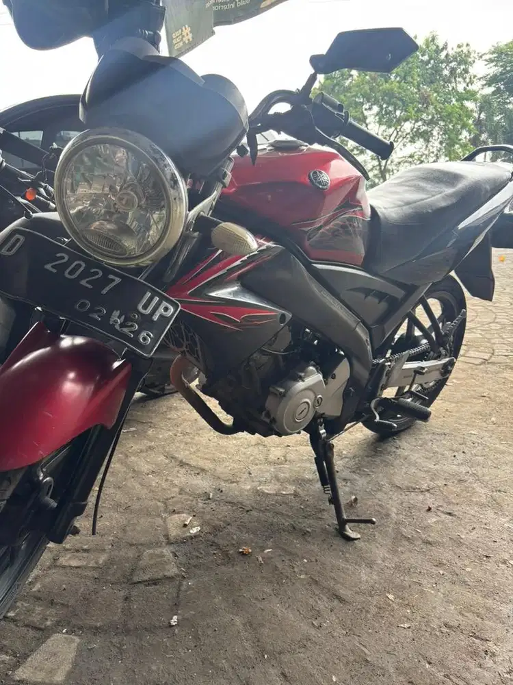 Di Jual Yamaha Vixion 2011