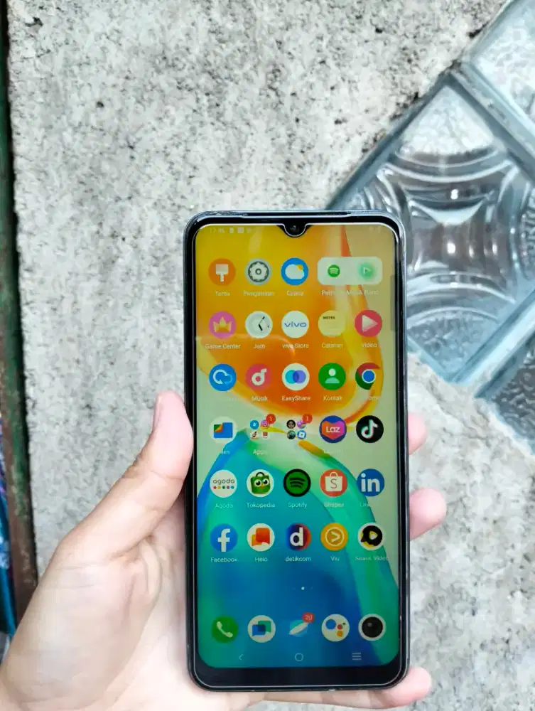 Vivo v23e 8/128 lengkap
