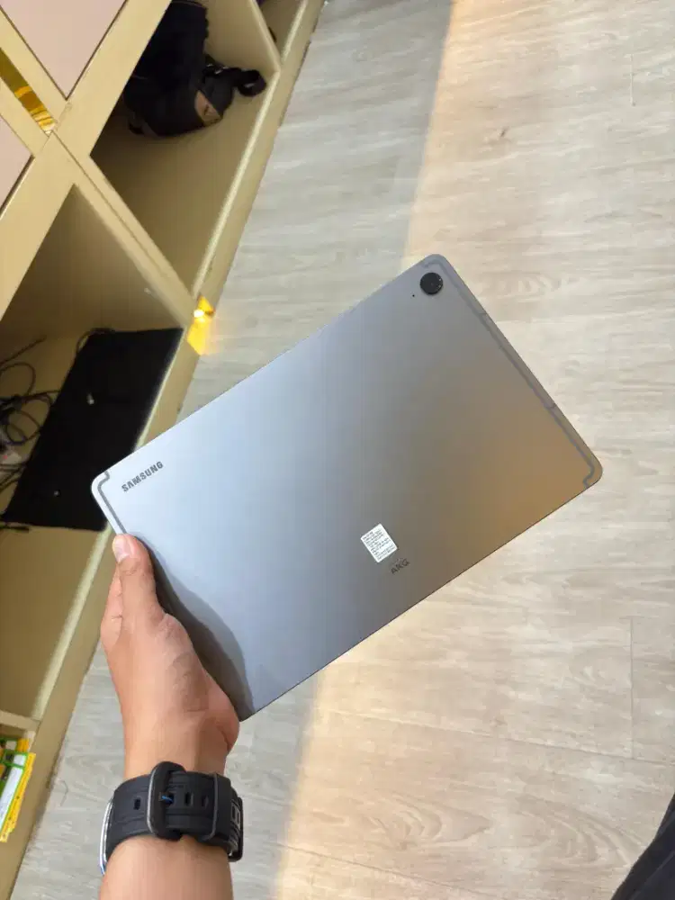 Samsung Tab s9 5G with pen 6/128GB