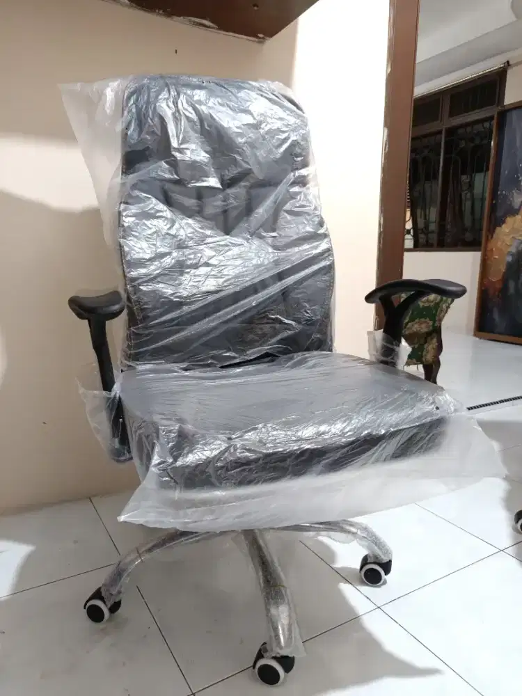 Kursi Kantor Manager