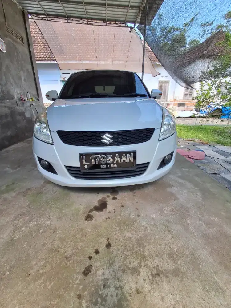 SUZUKI SWIFT AT 2014