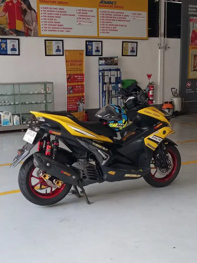 Aerox 155 tipe R yelow