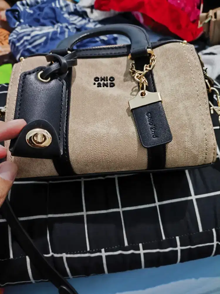 Tas cantik wanita