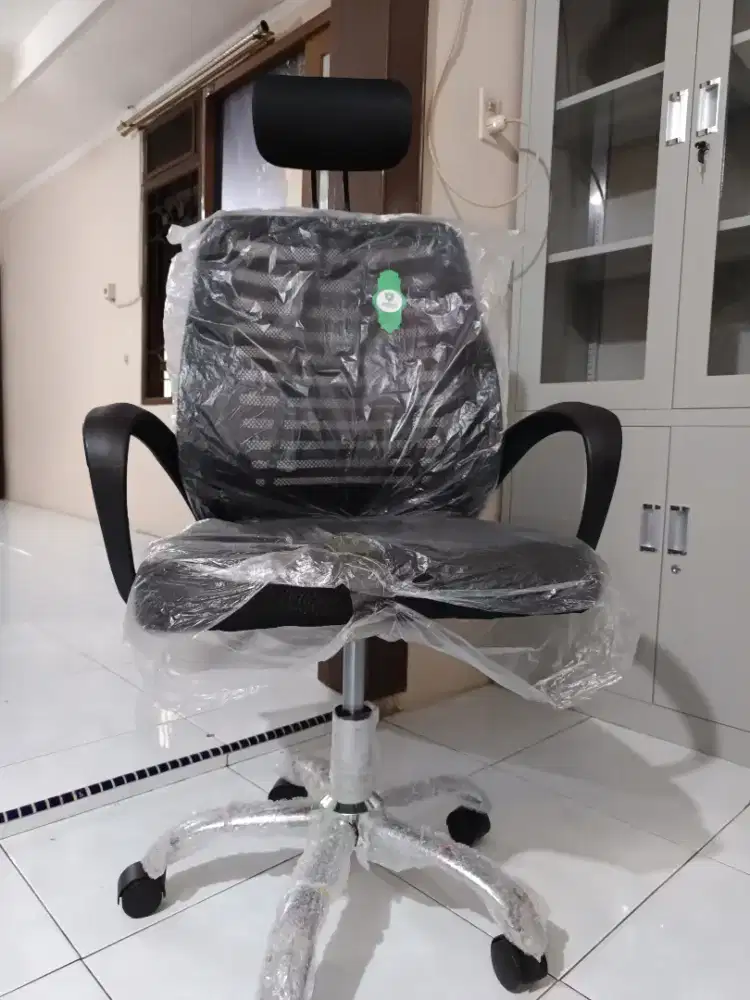 Kursi Staff Hydrolik Berkepala